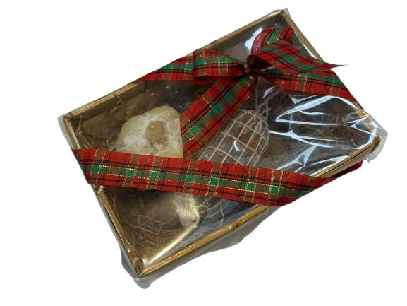 Scatola regalo con pane e salame